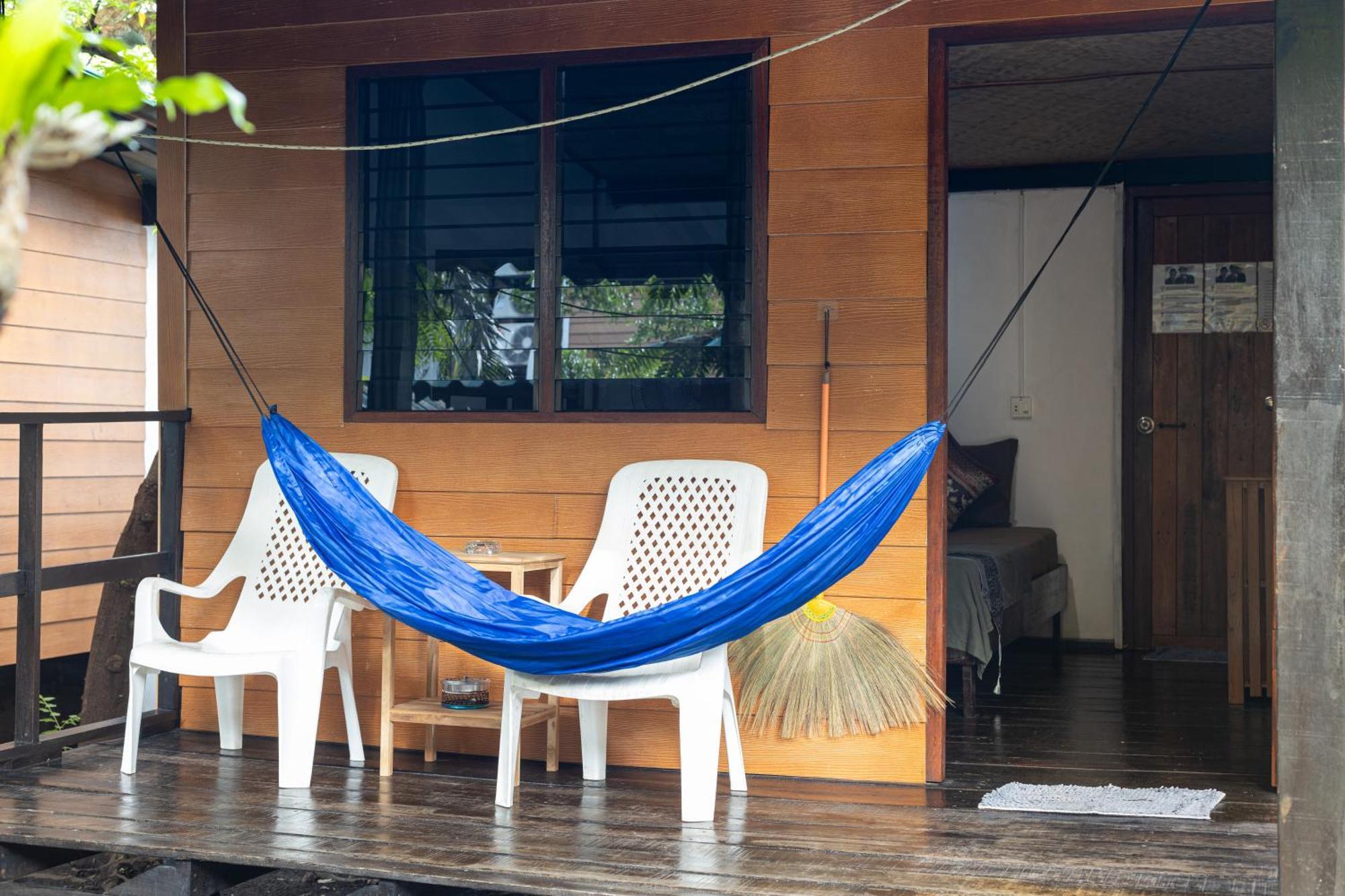 Family Song Koh Lipe Hotel Exterior foto