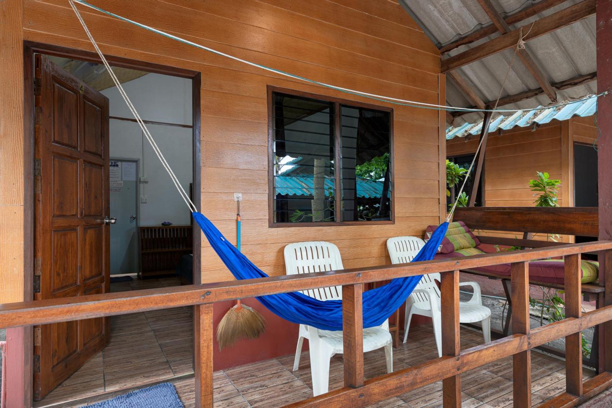 Family Song Koh Lipe Hotel Exterior foto